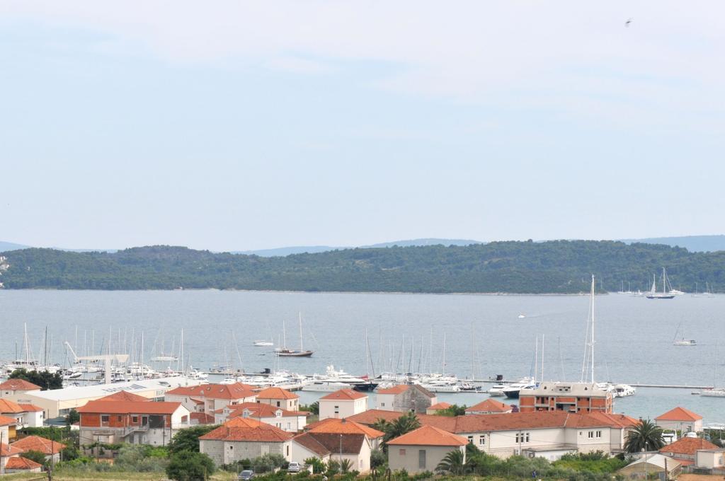 Apartments Marinko Trogir Kamer foto