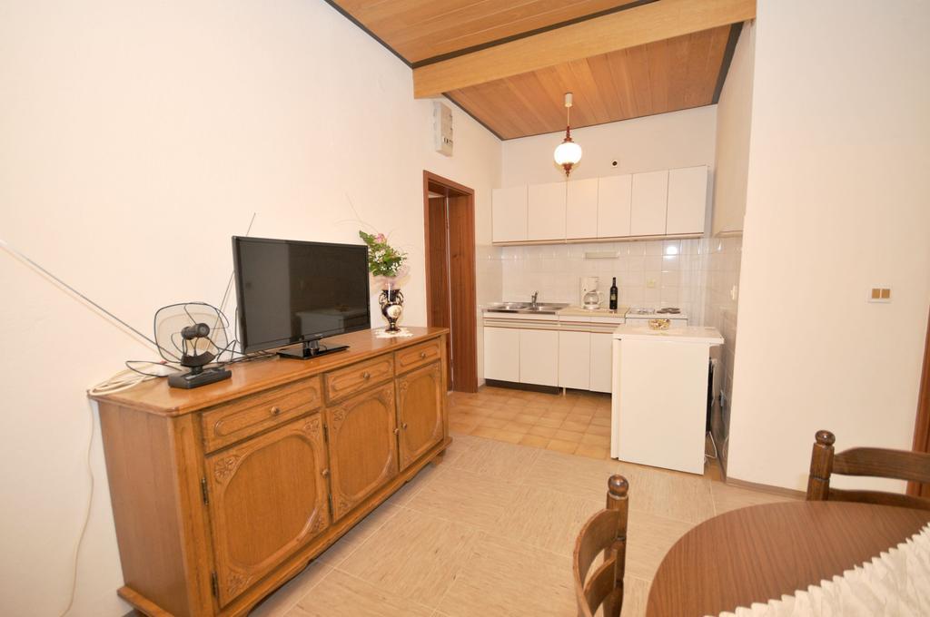 Apartments Marinko Trogir Kamer foto